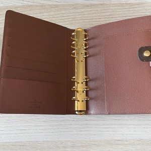 Louis Vuitton MM agenda monogram